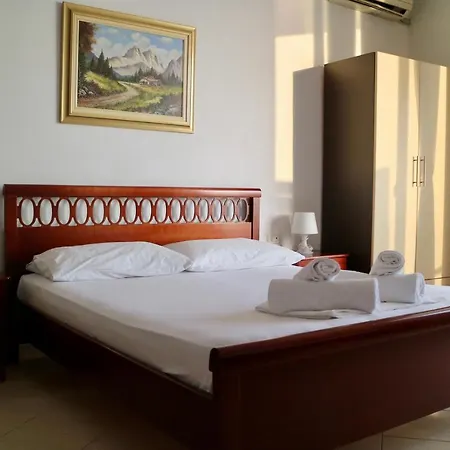 Beachfront Appartamento *